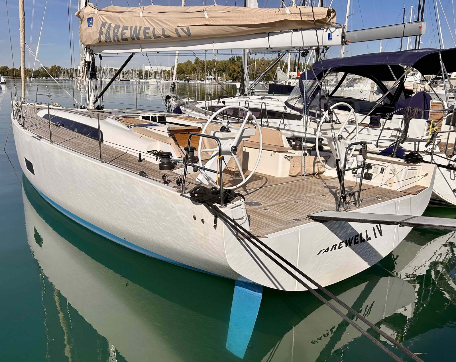 Solaris 44 Farewell uit 2019, achteraanzicht in de haven van Marina di Ravenna