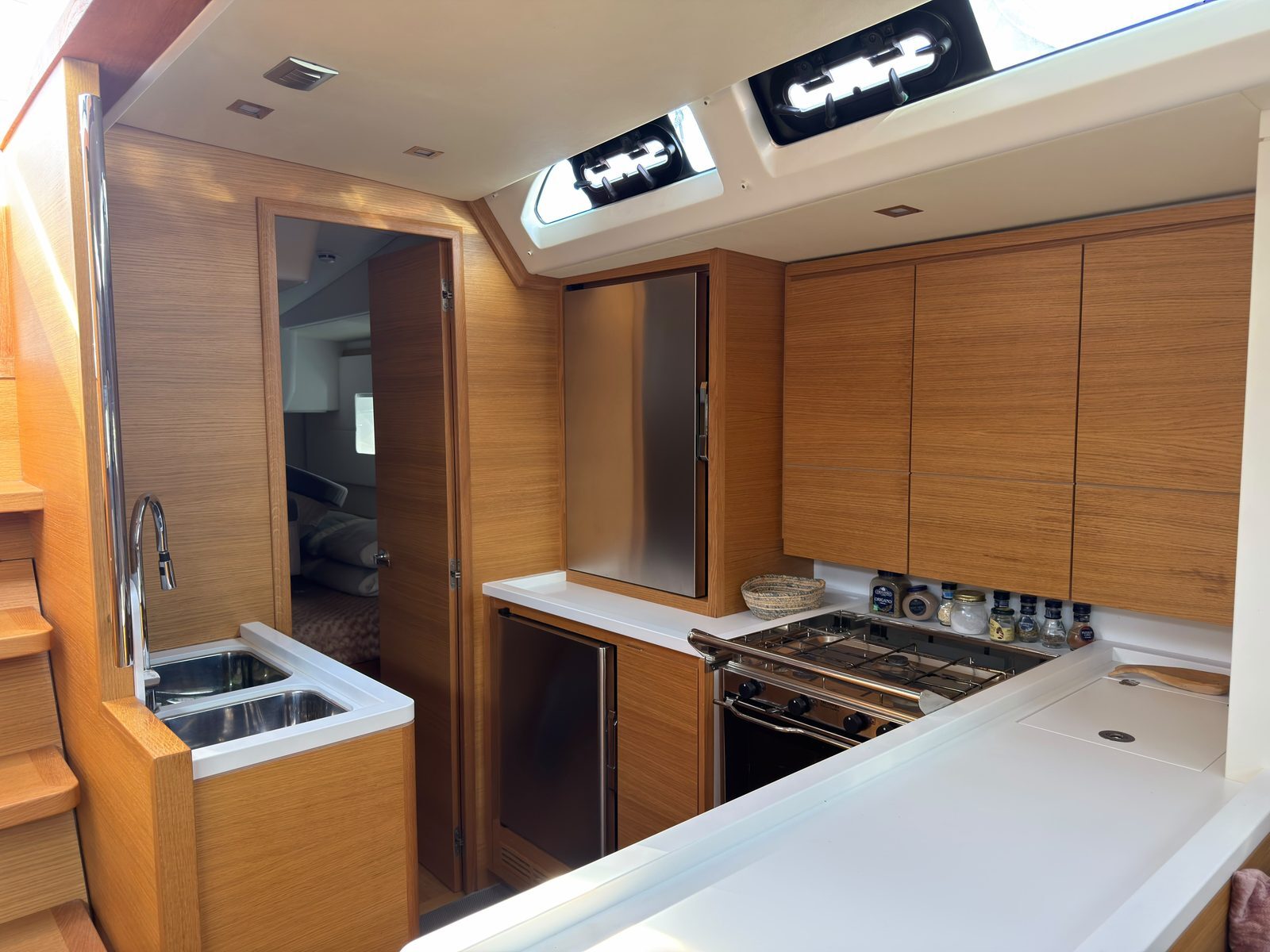 Kombuis met Corian werkblad van de Solaris 50