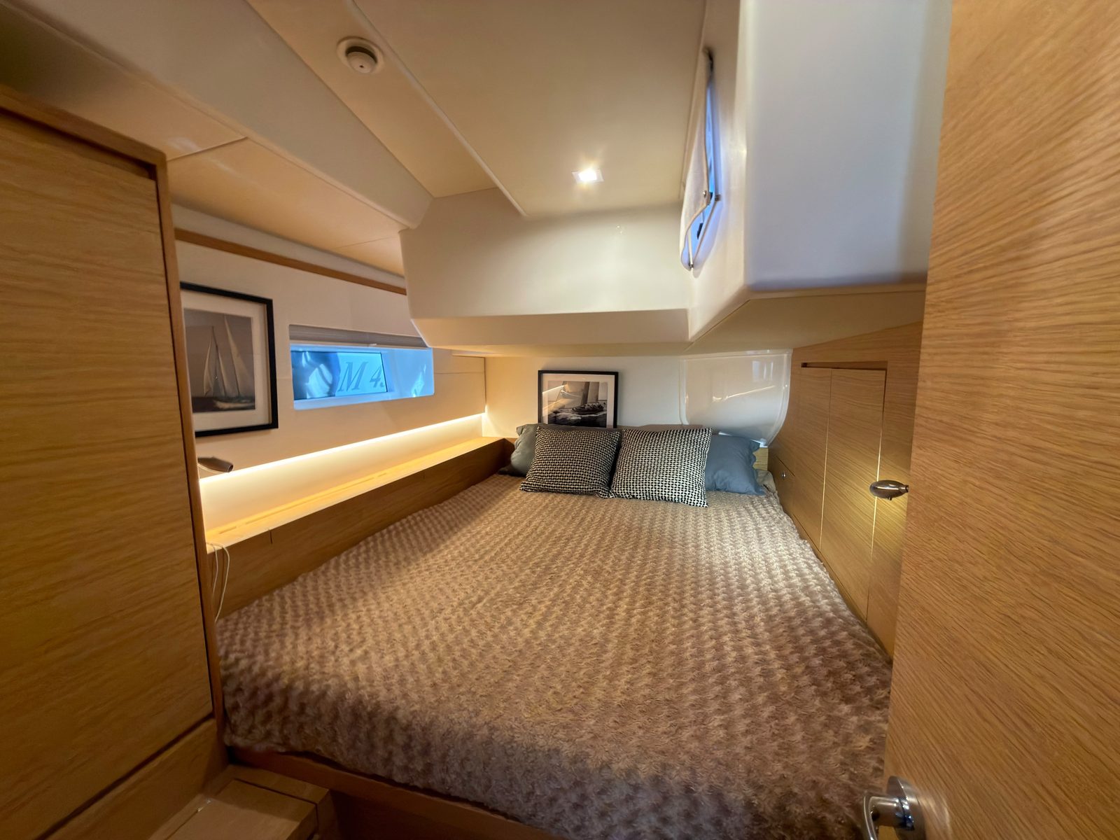Gastenhut van de Solaris 50